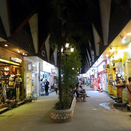 Fat Jimmy'S Hotel Boracay Balabag (Boracay) Exterior foto